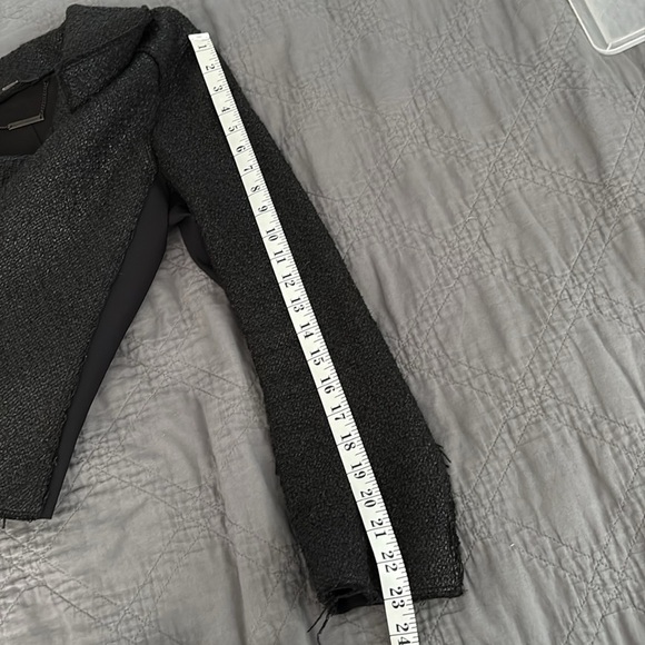 Elie Tahari Black Blazer Asymmetrical Design - Picture 10 of 10